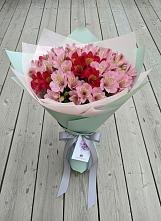 Букет цветов из:  Альстромерии #REPLACE_PRED# Полетаево