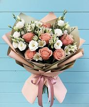 Букет цветов из:  Розы, Альстромерии и Лизиантусы в Полетаево