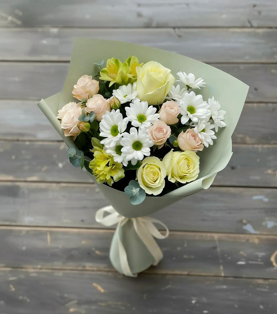 Букет цветов из: Альстромерии, Розы и Хризантемы в Полетаево