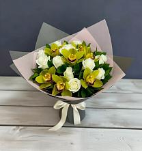 Букет цветов из:  Орхидеи и Розы в Полетаево