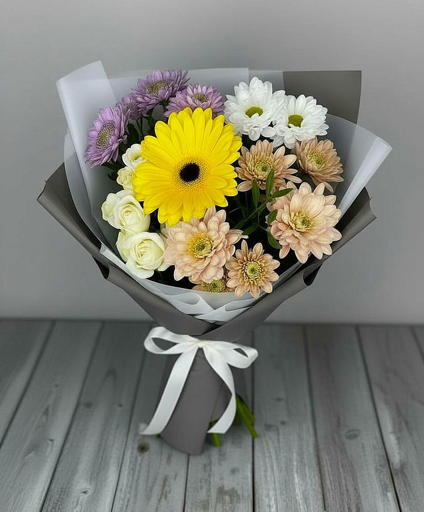 Букет цветов из: Розы, Герберы и Хризантемы в Полетаево
