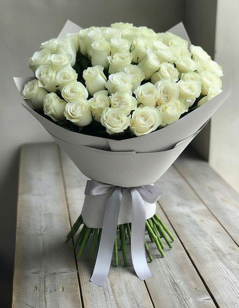 Букет 35 Белых роз в Полетаево