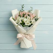 Букет цветов из:  Альстромерии в Полетаево
