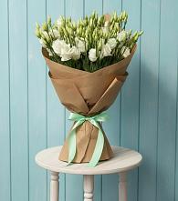 Букет цветов из:  Лизиантусы в Полетаево