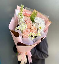 Букет цветов из:  Хризантемы и Розы в Полетаево