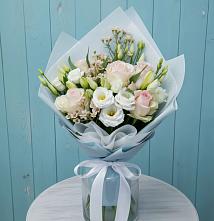 Букет цветов из:  Розы и Лизиантусы #REPLACE_PRED# Полетаево