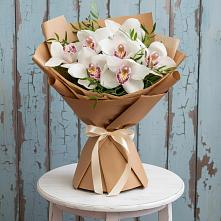 Букет цветов из:  Орхидеи и Розы в Полетаево